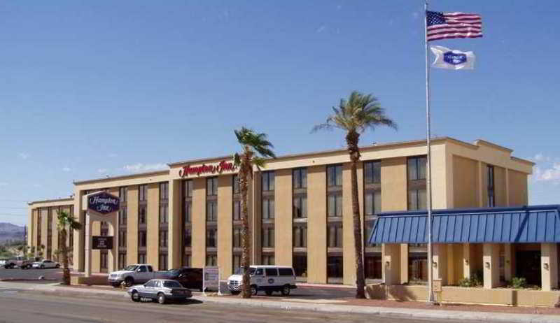 Hampton Inn לייק הבאסו סיטי מראה חיצוני תמונה